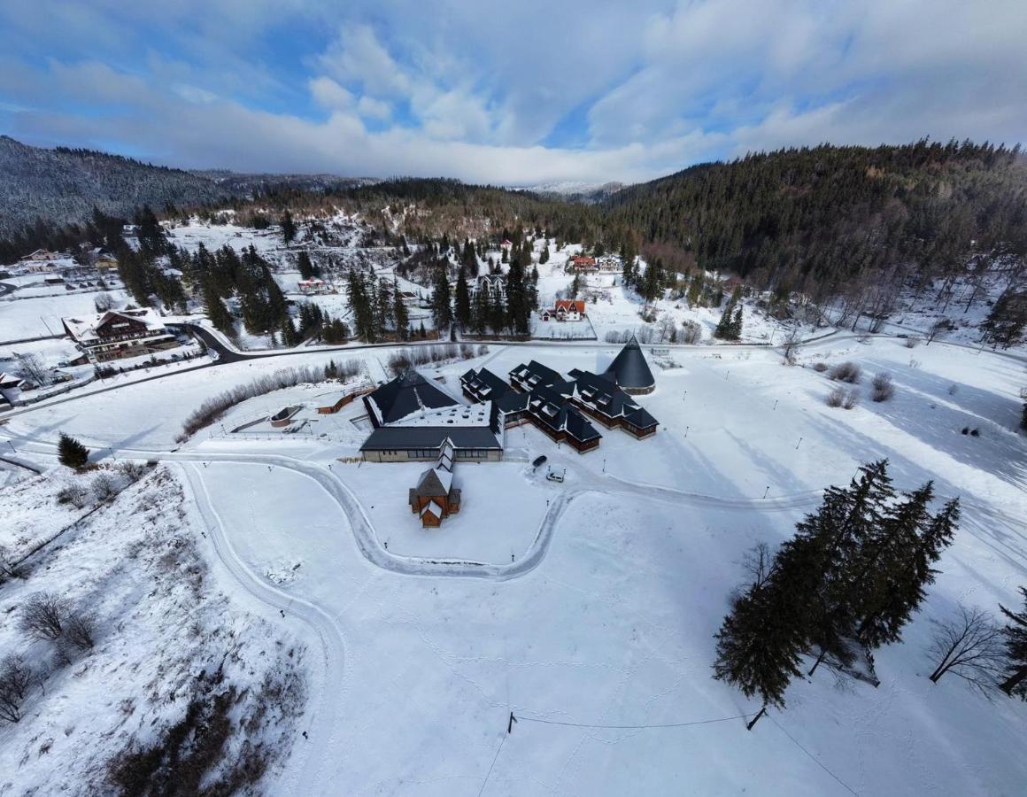 Villa Montana Борсек Екстериор снимка