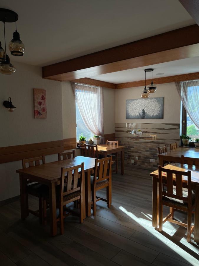 Villa Montana Борсек Екстериор снимка