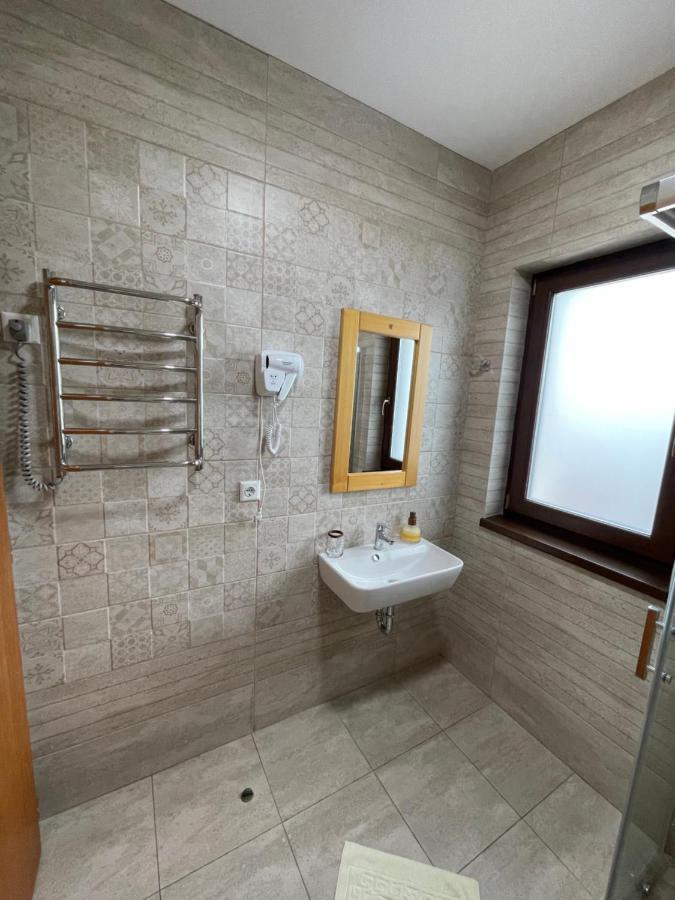 Villa Montana Борсек Екстериор снимка