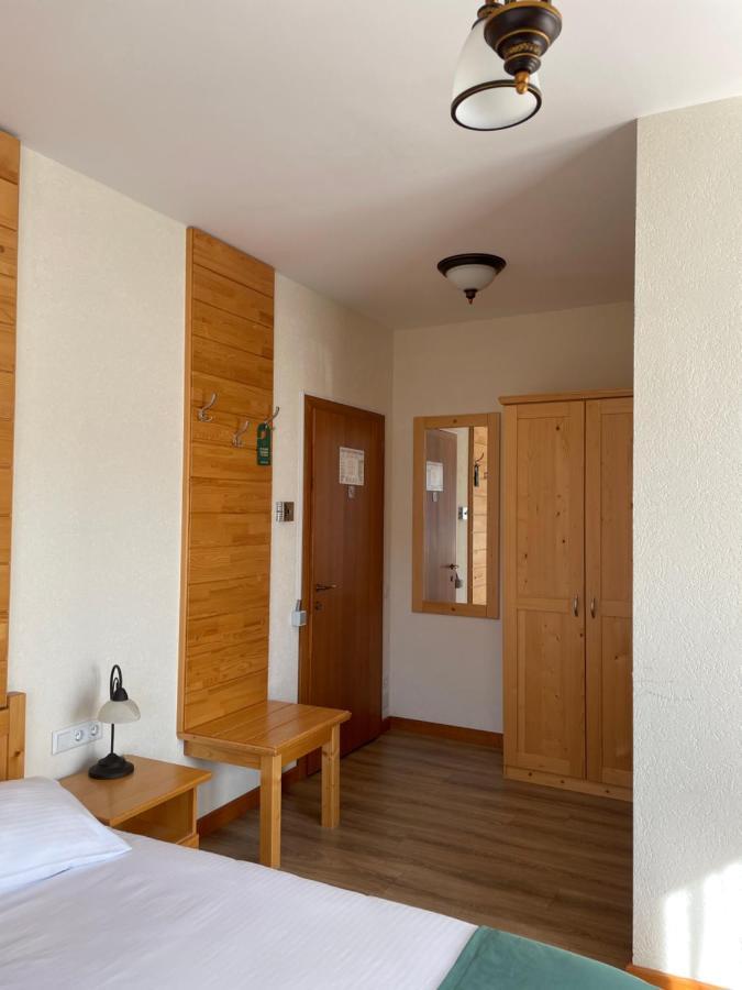 Villa Montana Борсек Екстериор снимка